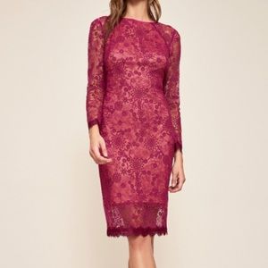 Tadashi Shoji size 10 long sleeve Cocktail Dress crafted from embroidery tulle.